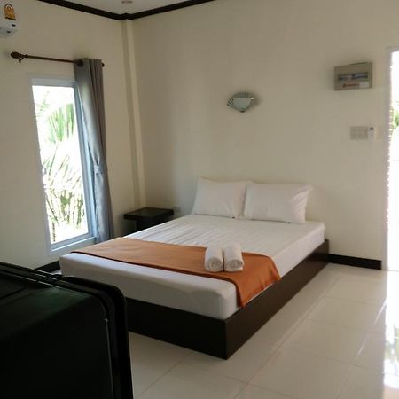 Tha Ma Lai Hotel Langu Luaran gambar